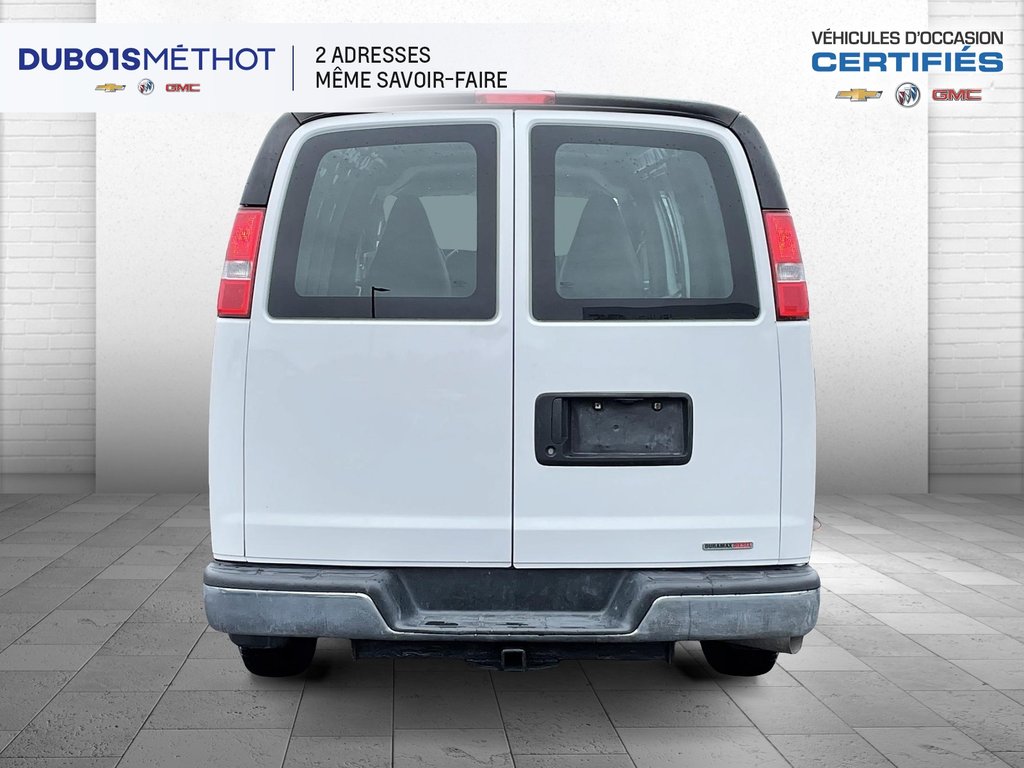 Chevrolet Express Cargo Van DURAMAX 2.8L DIESEL !!! 2017 à Victoriaville, Québec - 6 - w1024h768px