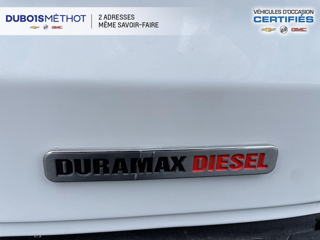 Chevrolet Express Cargo Van DURAMAX 2.8L DIESEL !!! 2017 à Victoriaville, Québec - 9 - w1024h768px