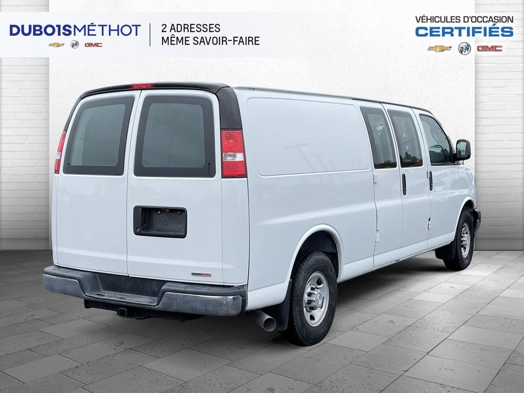 Chevrolet Express Cargo Van DURAMAX 2.8L DIESEL !!! 2017 à Victoriaville, Québec - 7 - w1024h768px