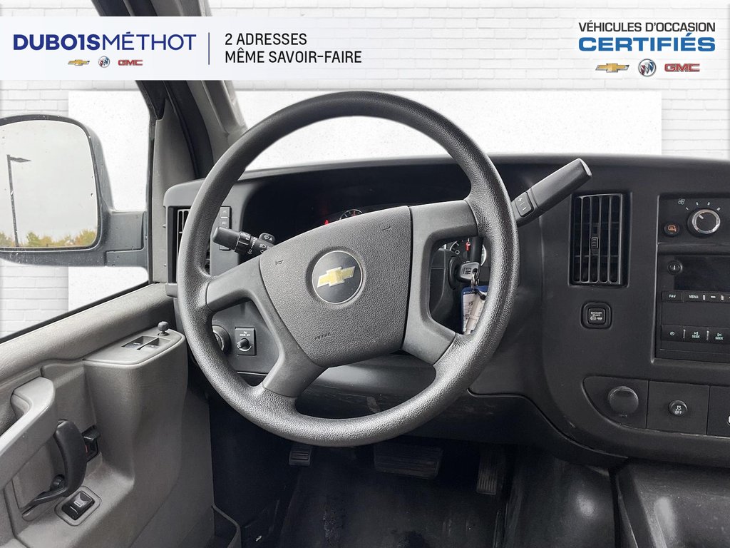 Chevrolet Express Cargo Van DURAMAX 2.8L DIESEL !!! 2017 à Victoriaville, Québec - 13 - w1024h768px