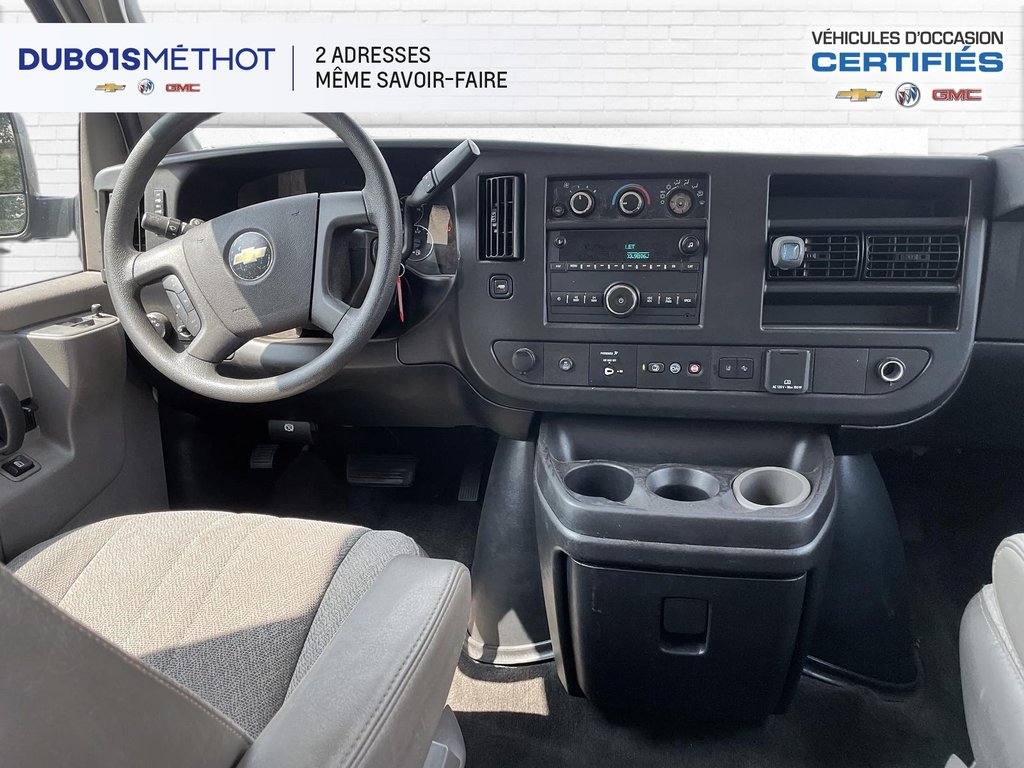 2019  Express Passenger LT, 12 PASSAGERS, V8 6.0L !!! in Plessisville, Quebec - 14 - w1024h768px