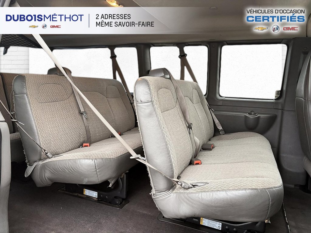 Chevrolet Express Passenger 12 PASSAGERS, ALLONGEE, V6 4.3L 2020 à Plessisville, Québec - 10 - w1024h768px