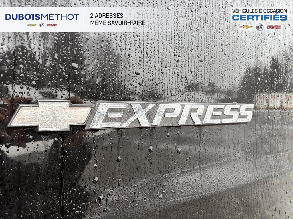 Chevrolet Express Passenger 12 PASSAGERS, ALLONGEE, V6 4.3L 2020 à Plessisville, Québec - 8 - w1024h768px