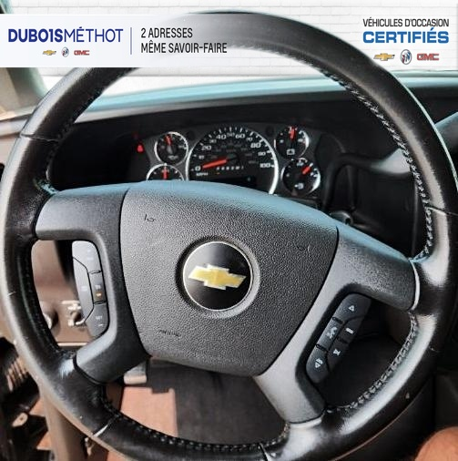 Chevrolet Express Passenger VAN 12 PASSAGERS ALLONGEE V6 4.3L, CHROME PACKAGE 2020 à Victoriaville, Québec - 16 - w1024h768px