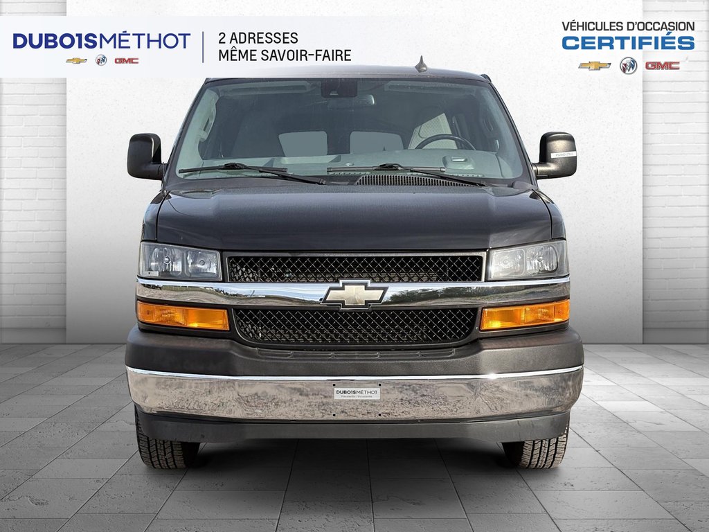 Chevrolet Express Passenger VAN 12 PASSAGERS ALLONGEE V6 4.3L, CHROME PACKAGE 2020 à Victoriaville, Québec - 3 - w1024h768px