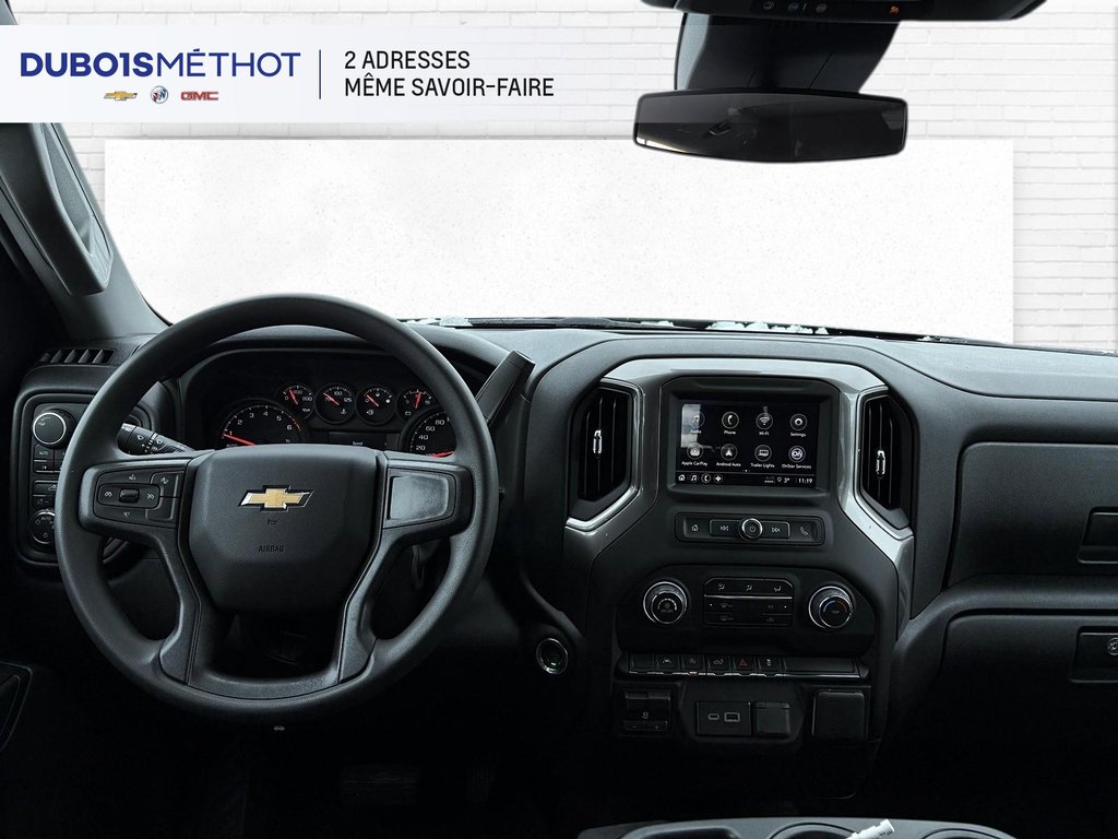 Chevrolet SILVERADO 1500 CREW CUSTOM 4RM Custom 2026 à Plessisville, Québec - 6 - w1024h768px