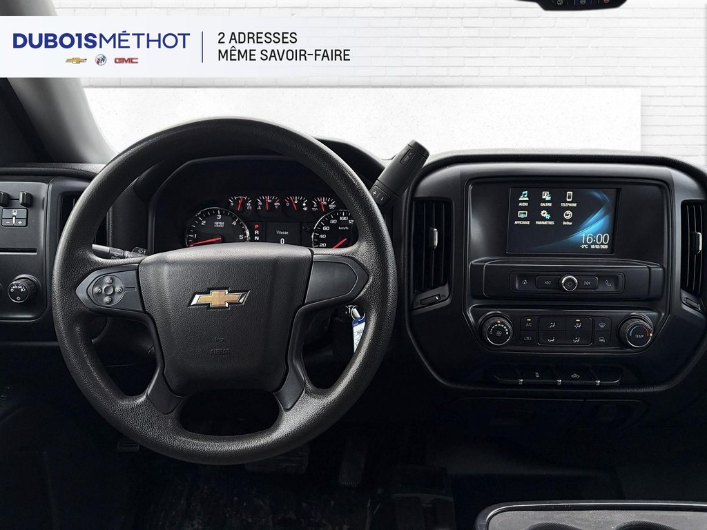 2016 Chevrolet Silverado 1500 LS, CABINE DOUBLE, V8 5.3L, 4X4, 6 PLACES !!! in Victoriaville, Quebec - 14 - w1024h768px