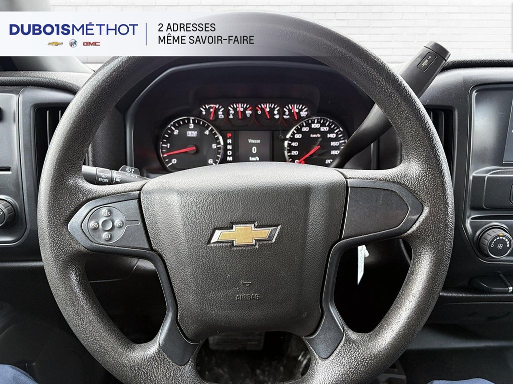 2016 Chevrolet Silverado 1500 LS, CABINE DOUBLE, V8 5.3L, 4X4, 6 PLACES !!! in Victoriaville, Quebec - 18 - w1024h768px