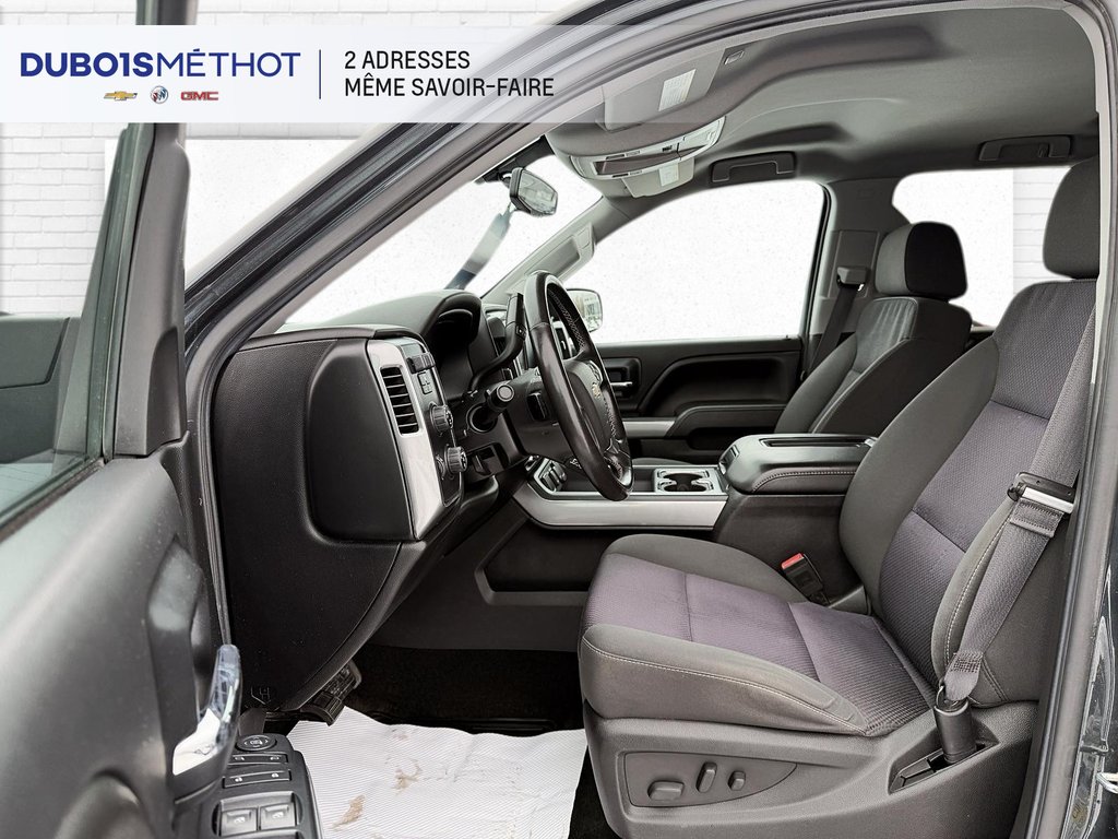Chevrolet Silverado 1500 LT, Z71, V8 5.3L, 4X4, CONSOLE, 2017 à Victoriaville, Québec - 16 - w1024h768px