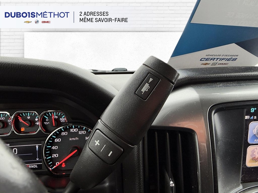 Chevrolet Silverado 1500 LT, Z71, V8 5.3L, 4X4, CONSOLE, 2017 à Victoriaville, Québec - 27 - w1024h768px