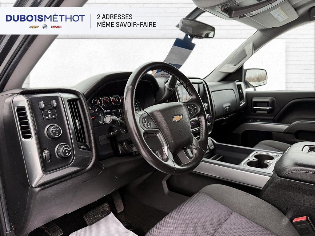 Chevrolet Silverado 1500 LT, Z71, V8 5.3L, 4X4, CONSOLE, 2017 à Victoriaville, Québec - 17 - w1024h768px