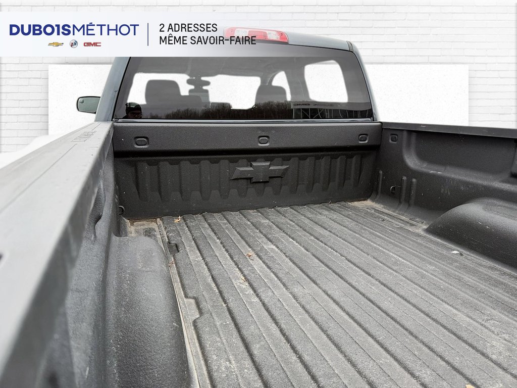 Chevrolet Silverado 1500 LT, Z71, V8 5.3L, 4X4, CONSOLE, 2017 à Victoriaville, Québec - 7 - w1024h768px