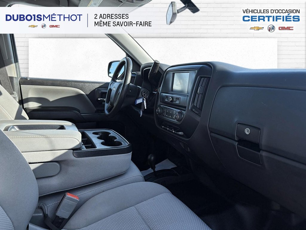 Chevrolet Silverado 1500 CUSTOM, V8 5.3L, 4X4 DOUBLE CAB, 6 1/2 PIEDS !!! 2018 à Plessisville, Québec - 13 - w1024h768px