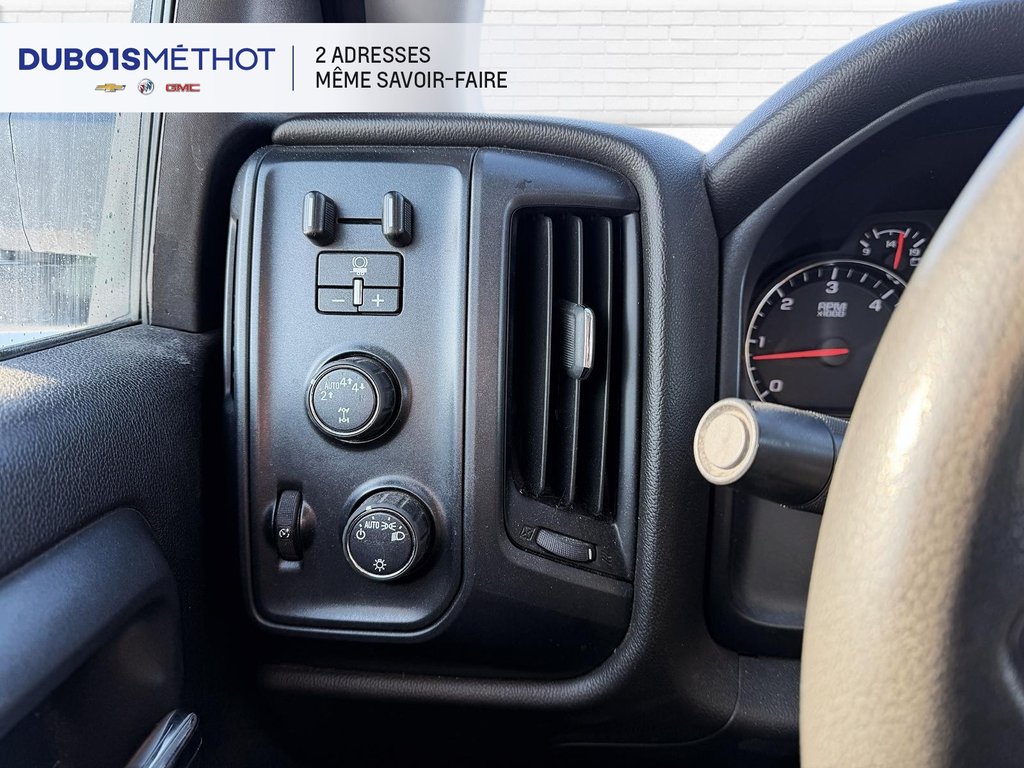 2018 Chevrolet Silverado 1500 CUSTOM, V8 5.3L, DOUBLE CAB, 4X4, 6 1/2 PIEDS !!! in Plessisville, Quebec - 19 - w1024h768px