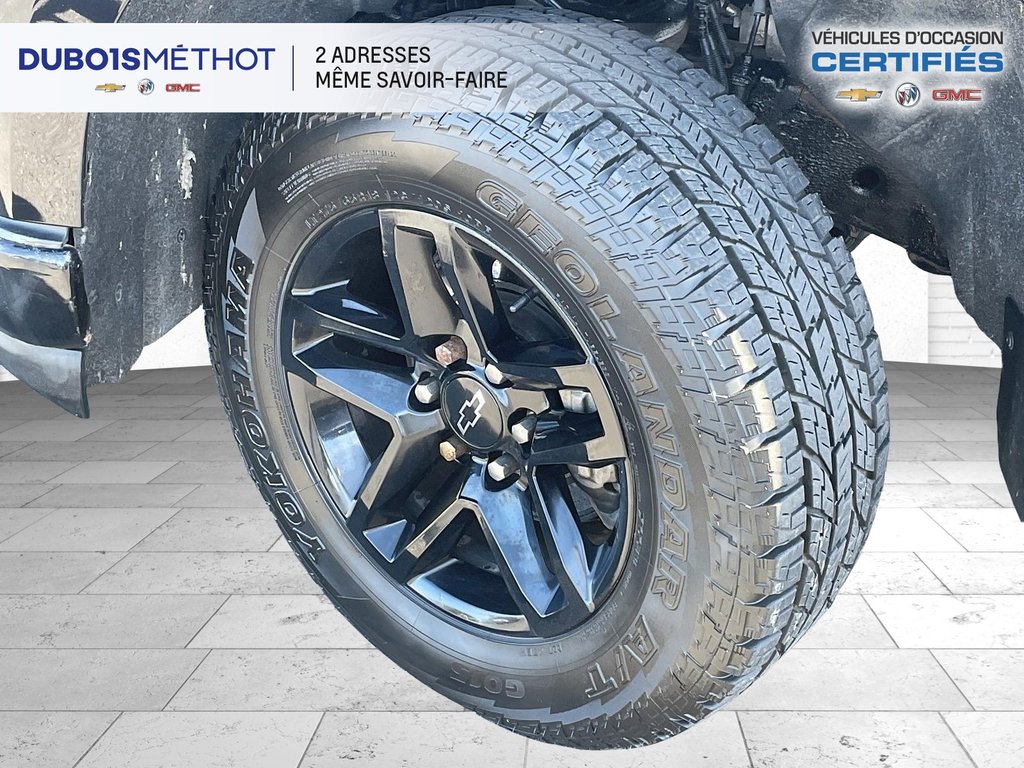 Chevrolet Silverado 1500 LT TRAIL BOSS, CREW, Z71. V8 5.3L, 4X4 !!! 2019 à Plessisville, Québec - 2 - w1024h768px