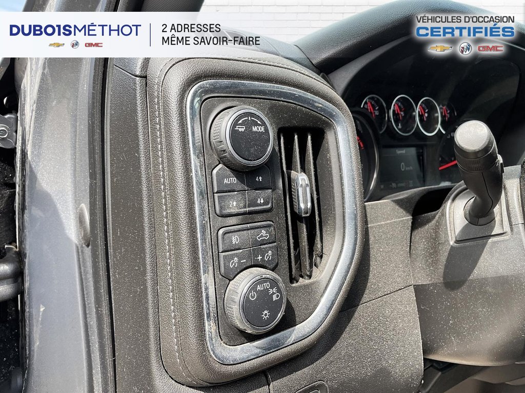 Chevrolet Silverado 1500 RST, CREW, V8 5.3L, 4X4, CONSOLE !!! 2021 à Victoriaville, Québec - 14 - w1024h768px