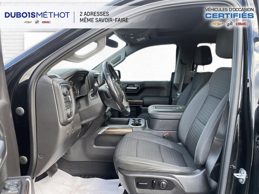 Chevrolet Silverado 1500 RST, Z71 V8 5.3L, CREW, 4X4, CONSOLE 2021 à Victoriaville, Québec - 17 - w1024h768px