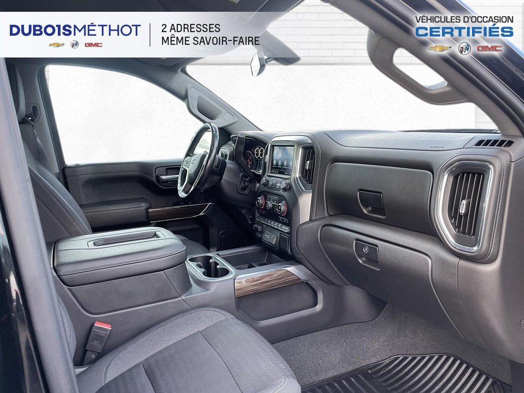 Chevrolet Silverado 1500 RST, Z71 V8 5.3L, CREW, 4X4, CONSOLE 2021 à Victoriaville, Québec - 16 - w1024h768px