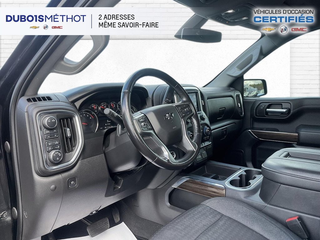 Chevrolet Silverado 1500 RST, Z71 V8 5.3L, CREW, 4X4, CONSOLE 2021 à Victoriaville, Québec - 18 - w1024h768px