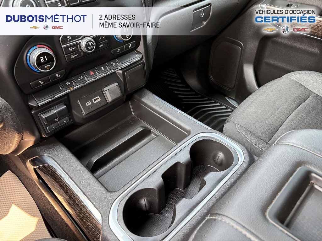 Chevrolet Silverado 1500 RST, Z71 V8 5.3L, CREW, 4X4, CONSOLE 2021 à Victoriaville, Québec - 25 - w1024h768px