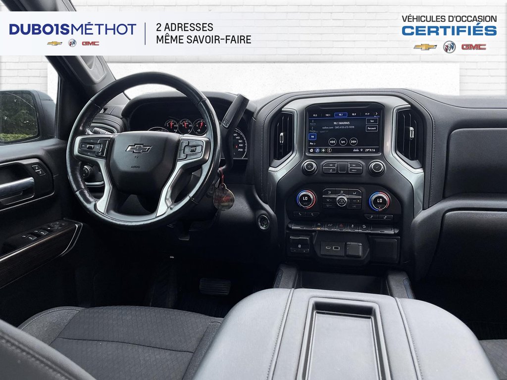 Chevrolet Silverado 1500 RST, Z71 V8 5.3L, CREW, 4X4, CONSOLE 2021 à Victoriaville, Québec - 10 - w1024h768px