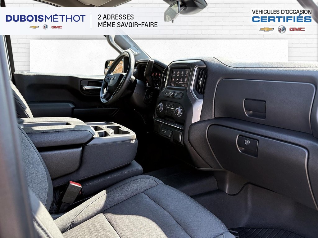 Chevrolet Silverado 1500 CUSTOM TRAIL BOSS, V8 5.3L, CREW, 4X4 !!! 2022 à Victoriaville, Québec - 14 - w1024h768px
