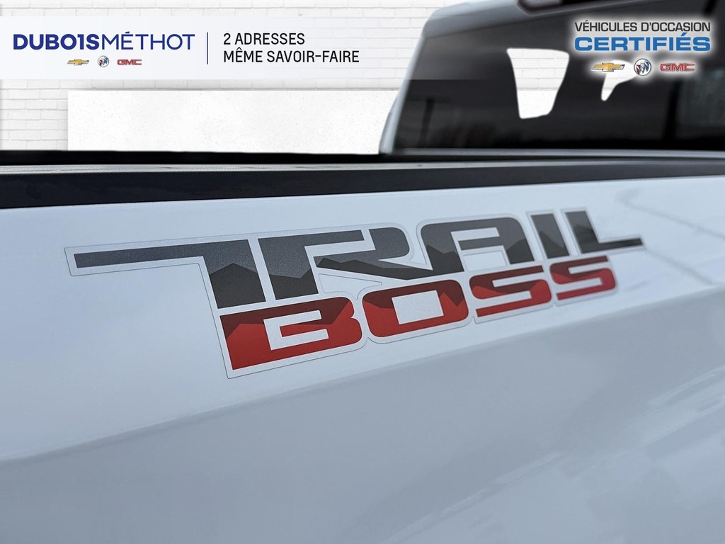 2022 Chevrolet Silverado 1500 Z71 CUSTOM TRAIL BOSS V8 5.3L CREW 4X4 LIFT KIT in Victoriaville, Quebec - 11 - w1024h768px