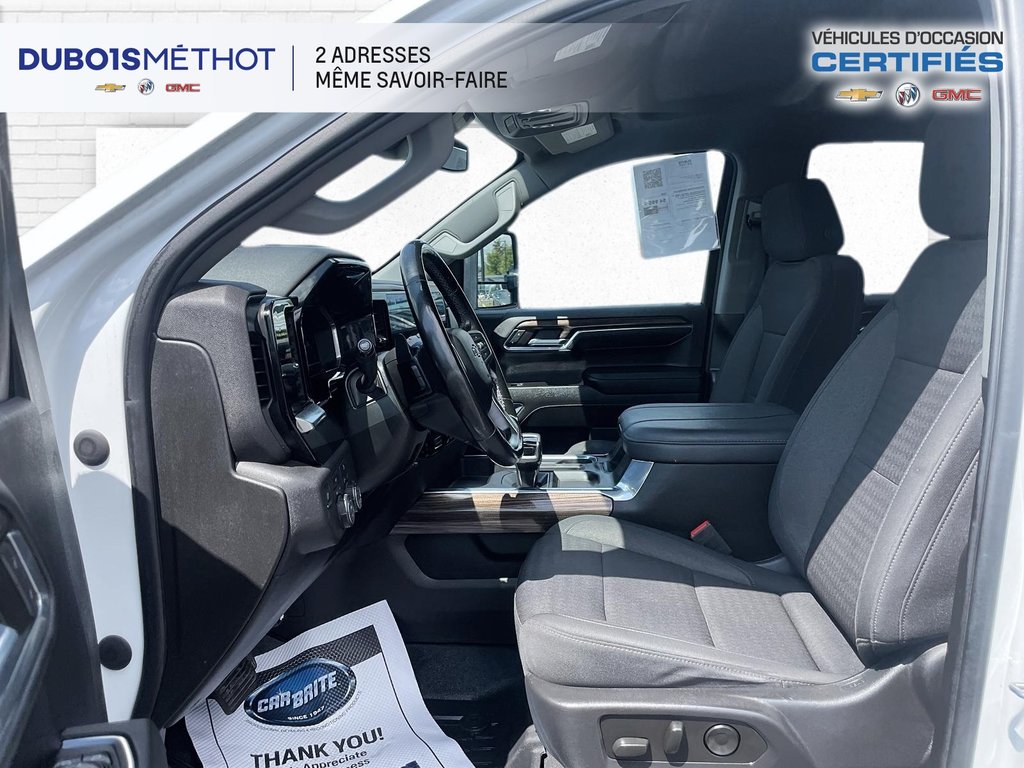 2023 Chevrolet Silverado 1500 RST, CREW, V8 5.3L REMORQUAGE MAX, 4X4 !!! in Plessisville, Quebec - 17 - w1024h768px