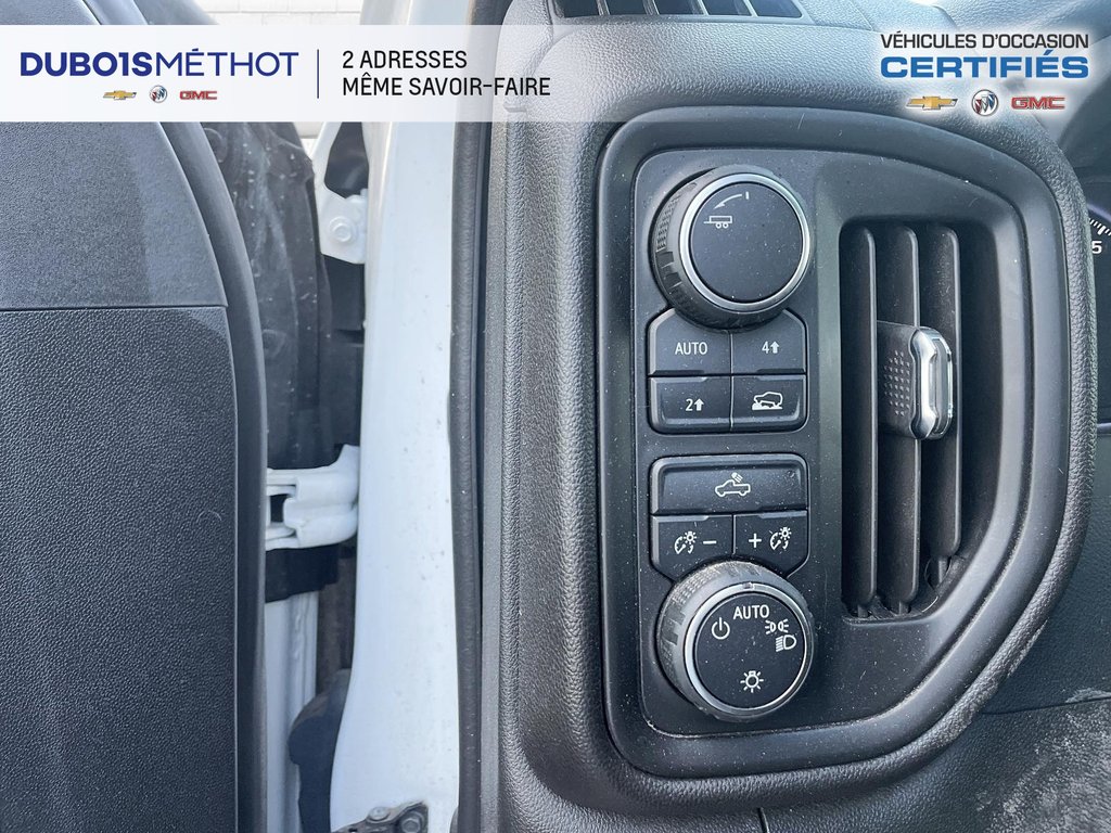 2023 Chevrolet Silverado 1500 WORK TRUCK, 6 PLACES, 2.7L TURBO, 4X4 !!! in Plessisville, Quebec - 14 - w1024h768px