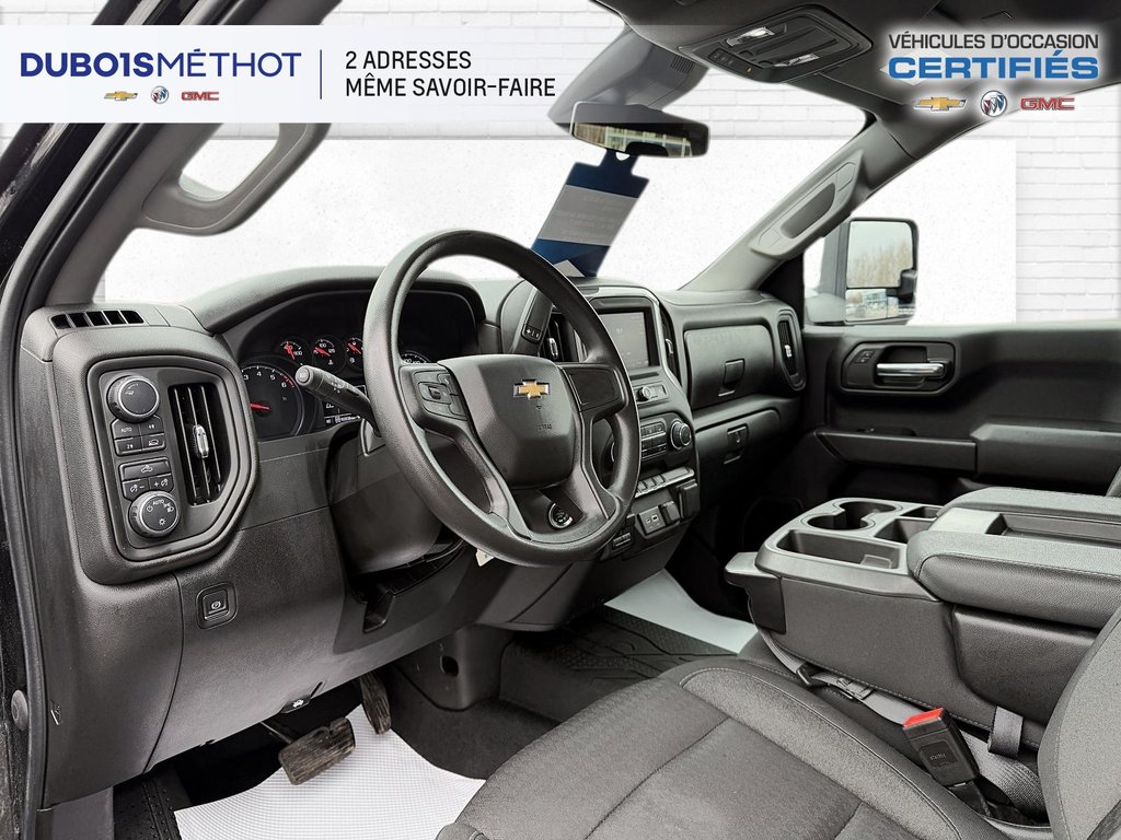 Chevrolet Silverado 1500 CUSTOM, CREW, 2.7L TURBO, 4X4 !!! 2023 à Plessisville, Québec - 18 - w1024h768px