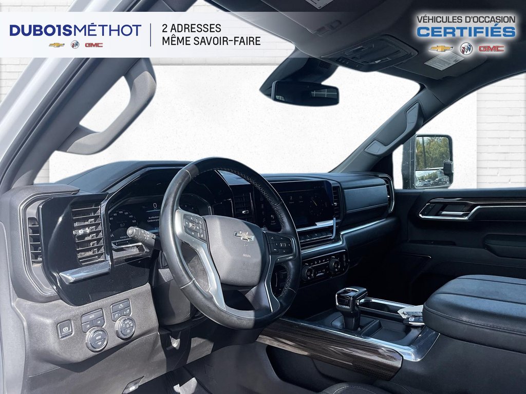 Chevrolet Silverado 1500 RST REMORQUAGE MAX, DURAMAX 3.0L DIESEL 4X4 !!! 2024 à Victoriaville, Québec - 18 - w1024h768px
