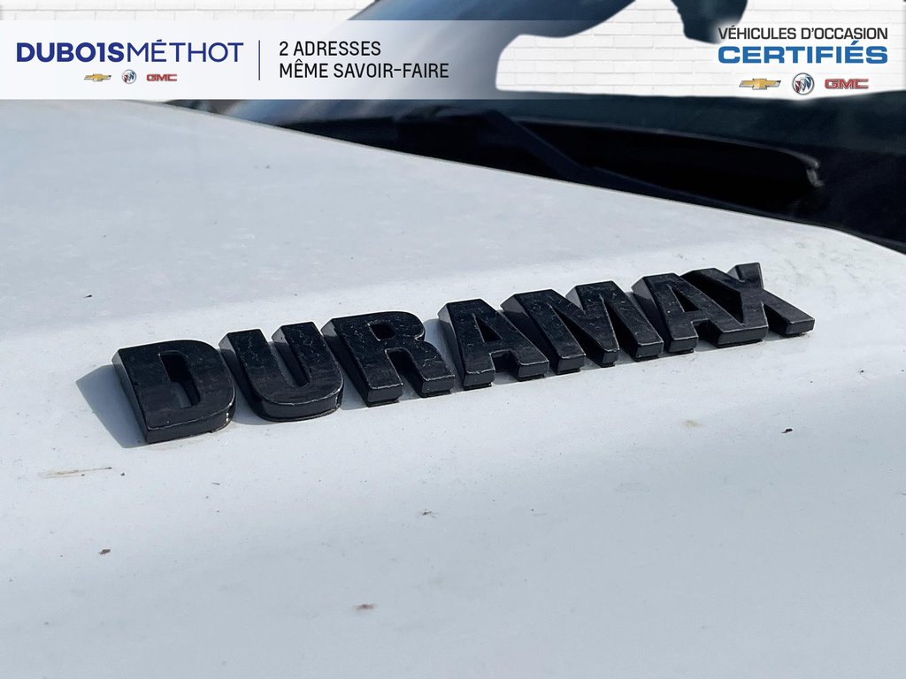 Chevrolet Silverado 1500 RST REMORQUAGE MAX, DURAMAX 3.0L DIESEL 4X4 !!! 2024 à Victoriaville, Québec - 3 - w1024h768px