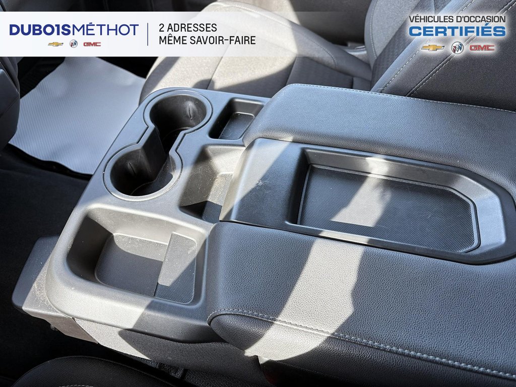 2025 Chevrolet Silverado 1500 CUSTOM TRAIL BOSS 4 CYL 2.7L TURBO CREW Z71 !!! in Victoriaville, Quebec - 28 - w1024h768px