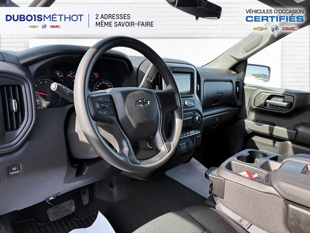 2025 Chevrolet Silverado 1500 CUSTOM TRAIL BOSS 4 CYL 2.7L TURBO CREW Z71 !!! in Victoriaville, Quebec - 21 - w1024h768px