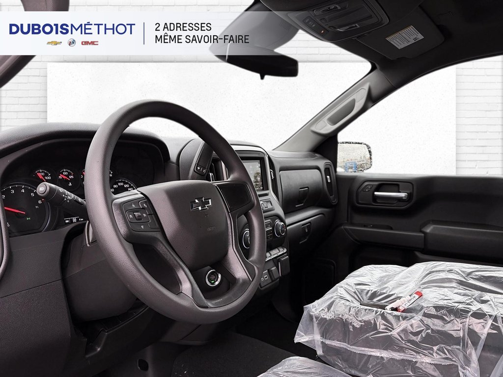 Chevrolet Silverado 1500 Custom Trail Boss 2026 à Victoriaville, Québec - 4 - w1024h768px