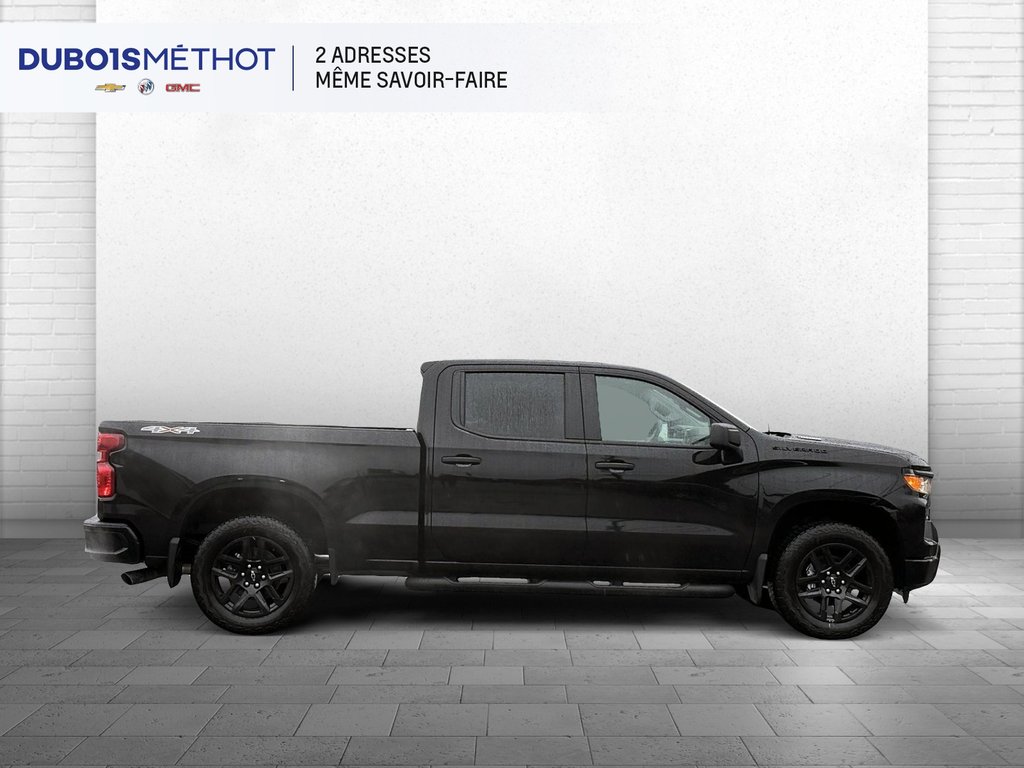 2026 Chevrolet Silverado 1500 Custom in Victoriaville, Quebec - 3 - w1024h768px