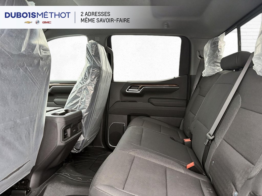 Chevrolet Silverado 1500 RST 2026 à Plessisville, Québec - 5 - w1024h768px