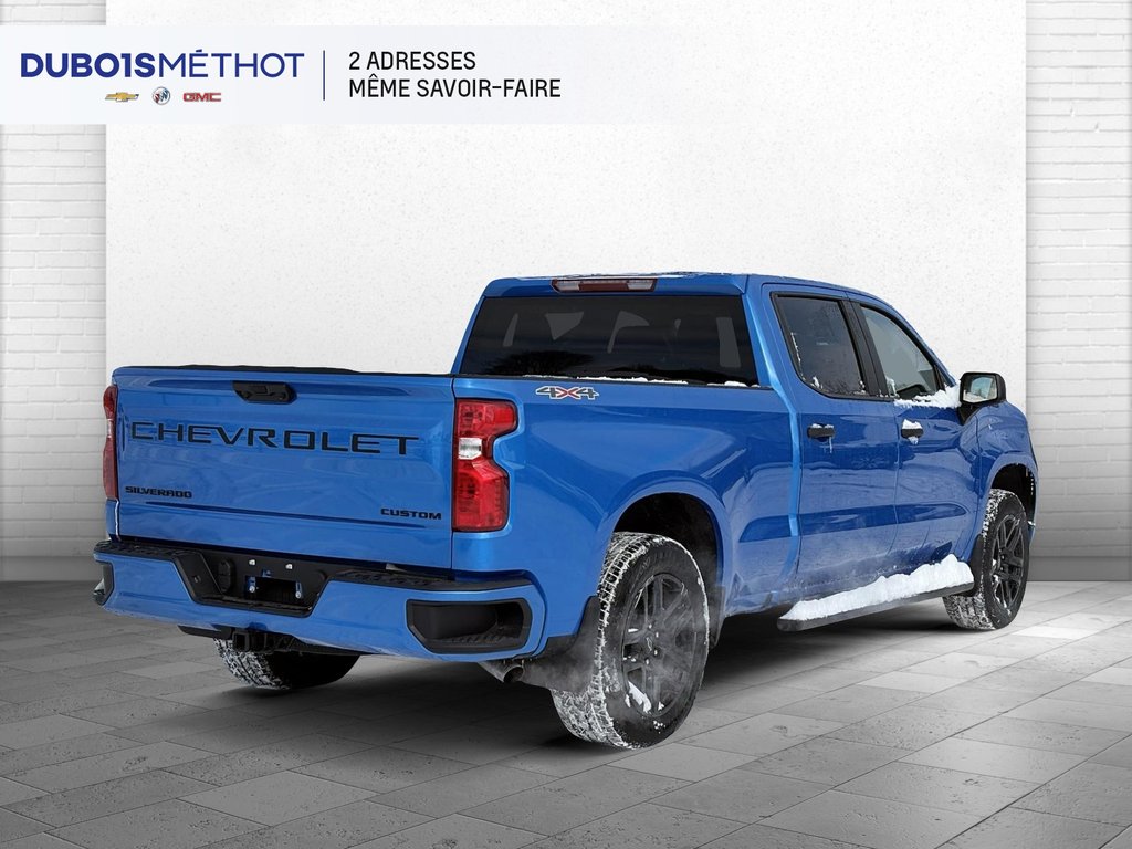 Chevrolet Silverado 1500 Custom 2026 à Victoriaville, Québec - 2 - w1024h768px