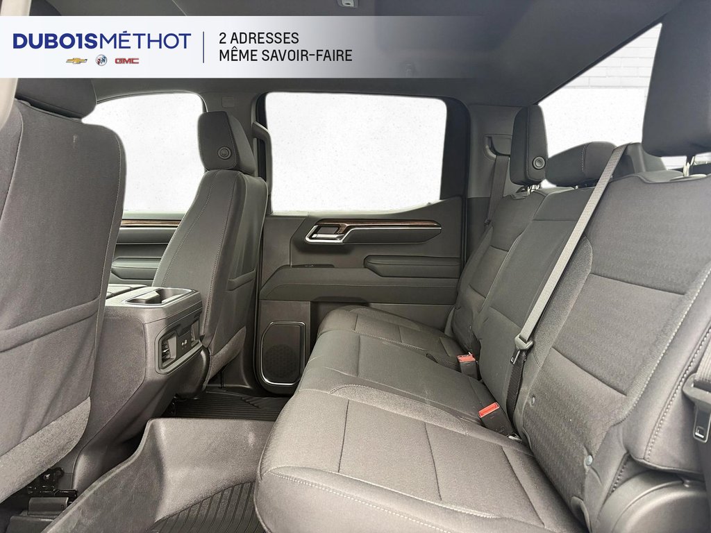 2026 Chevrolet Silverado 1500 LT in Victoriaville, Quebec - 5 - w1024h768px
