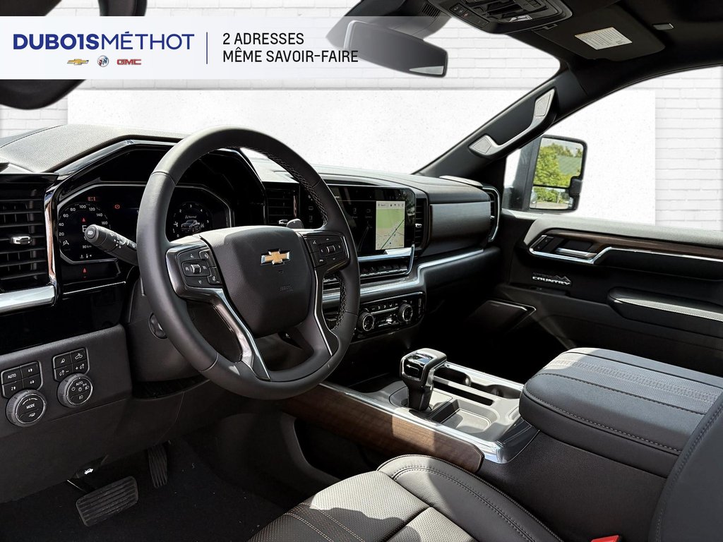 2026 Chevrolet Silverado 1500 in Victoriaville, Quebec - 4 - w1024h768px