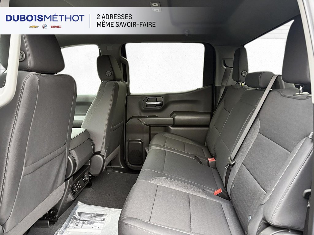 2026 Chevrolet Silverado 1500 in Victoriaville, Quebec - 5 - w1024h768px