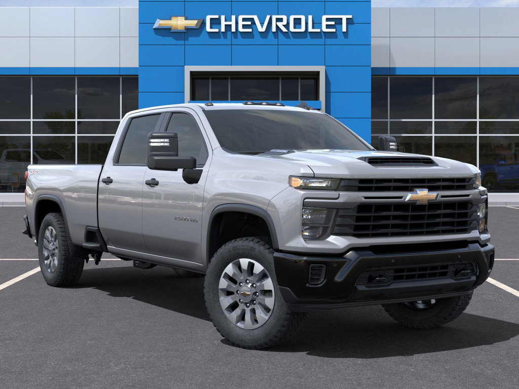 SILVERADO 2500 HD CUSTOM 2025 à Victoriaville, Québec - 7 - w1024h768px