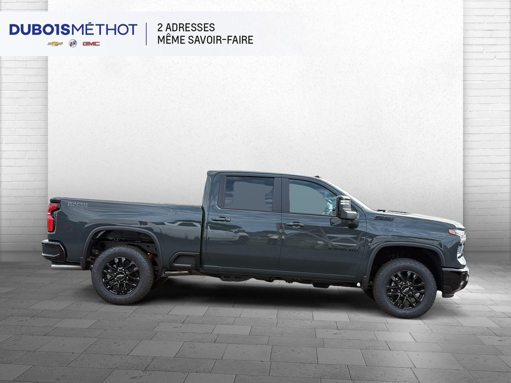 2025 Chevrolet SILVERADO 2500 HD LT in Victoriaville, Quebec - 3 - w1024h768px
