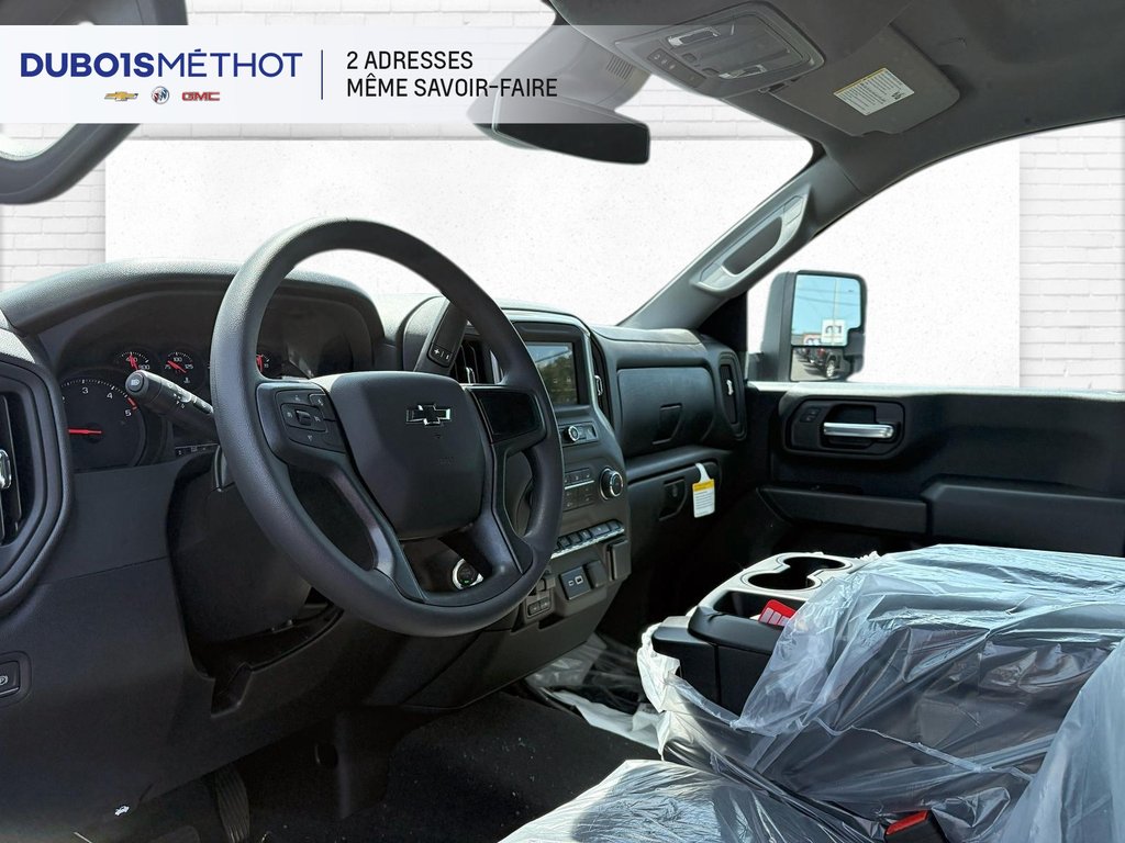 2025 Chevrolet SILVERADO 2500 HD CUSTOM in Plessisville, Quebec - 4 - w1024h768px