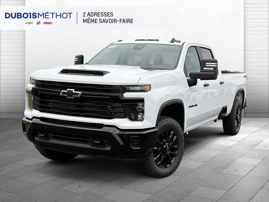 Chevrolet SILVERADO 2500 HD CUSTOM 2025 à Plessisville, Québec - 1 - w1024h768px