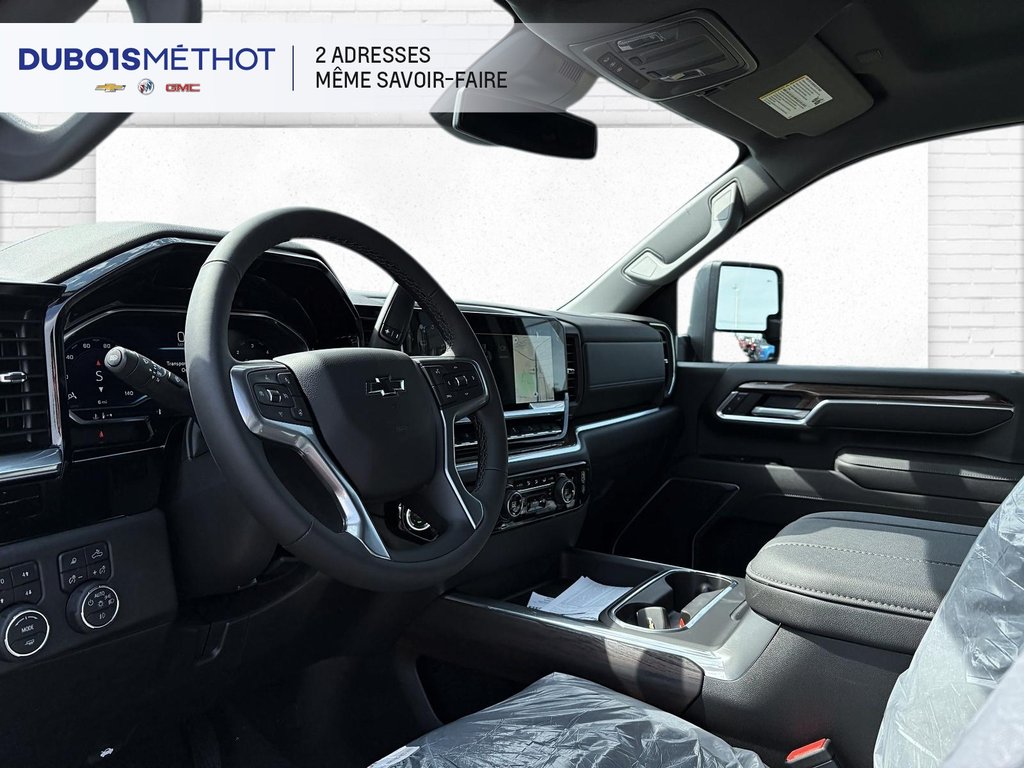 Chevrolet SILVERADO 2500 HD LT 2025 à Victoriaville, Québec - 4 - w1024h768px