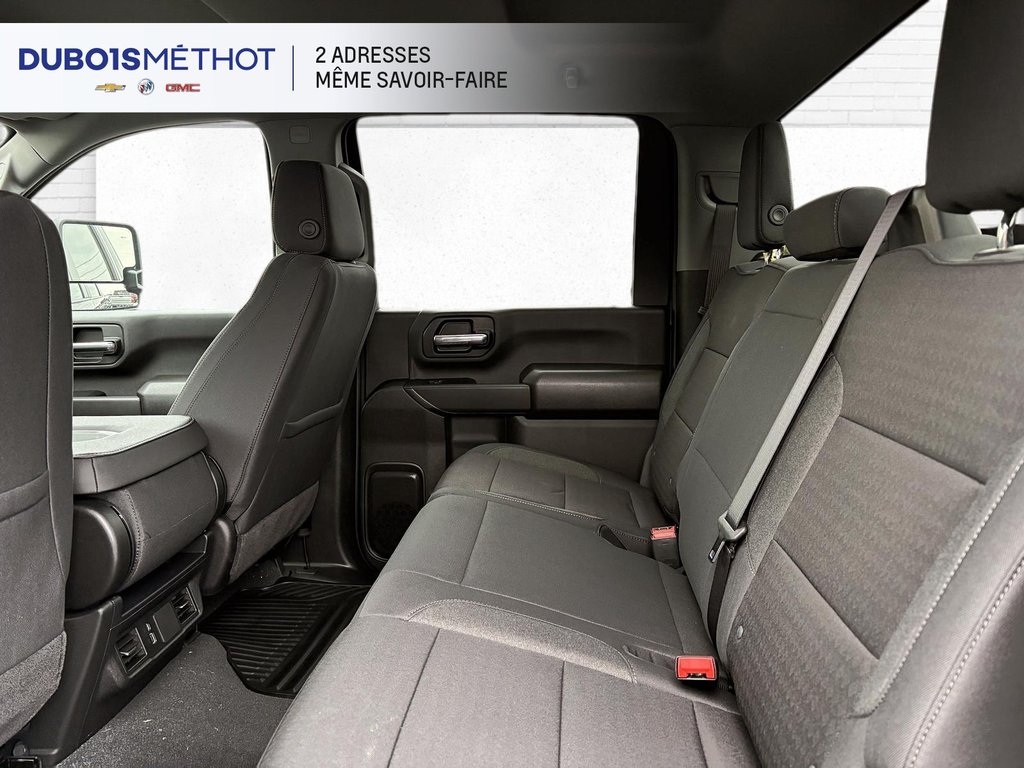 2026 Chevrolet Silverado 2500 HD CUSTOM in Plessisville, Quebec - 5 - w1024h768px