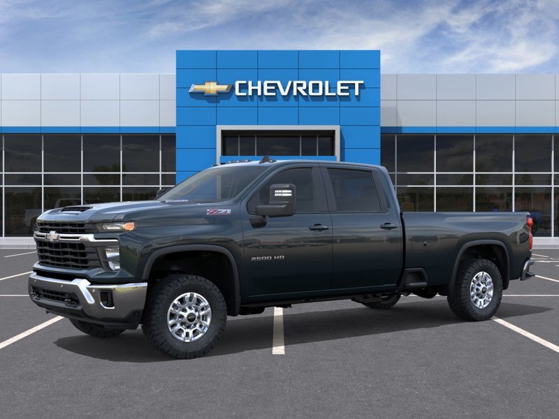 Chevrolet Silverado 2500 HD LT 2026 à Victoriaville, Québec - 2 - w1024h768px