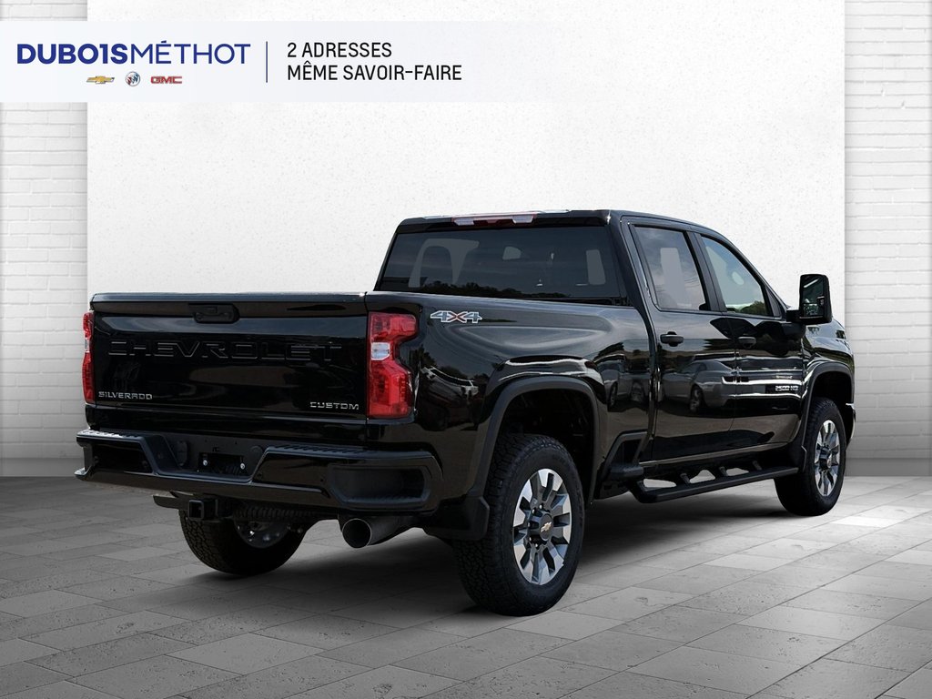 2026 Chevrolet Silverado 2500 HD in Victoriaville, Quebec - 2 - w1024h768px