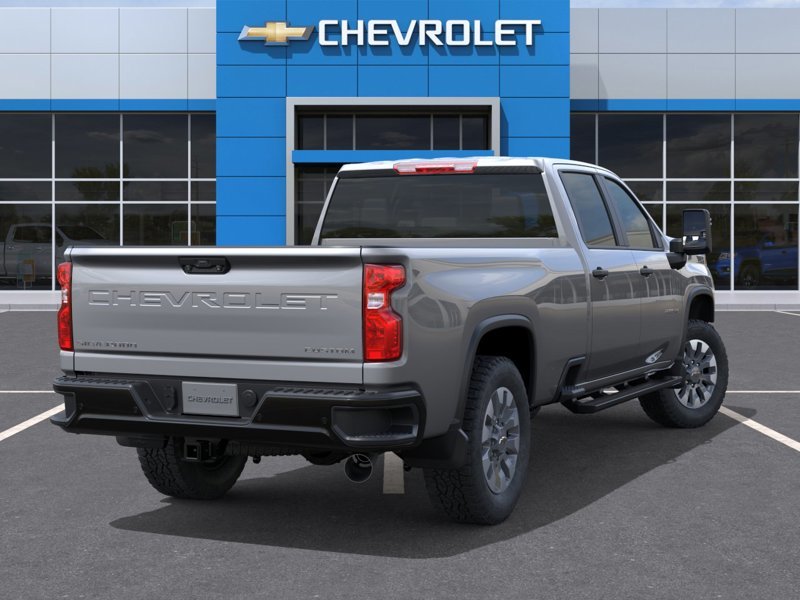 Chevrolet Silverado 2500 HD  2026 à Victoriaville, Québec - 4 - w1024h768px